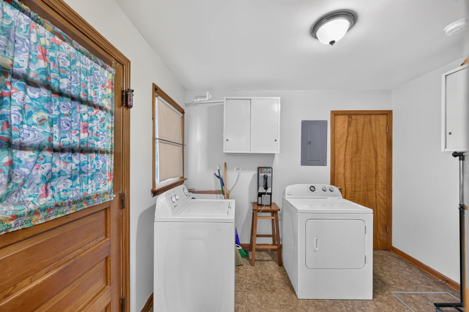 413 Water Street Property Photo 16