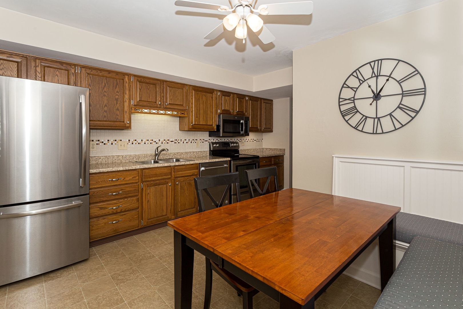 25 Cherry Hill Court Property Photo 9