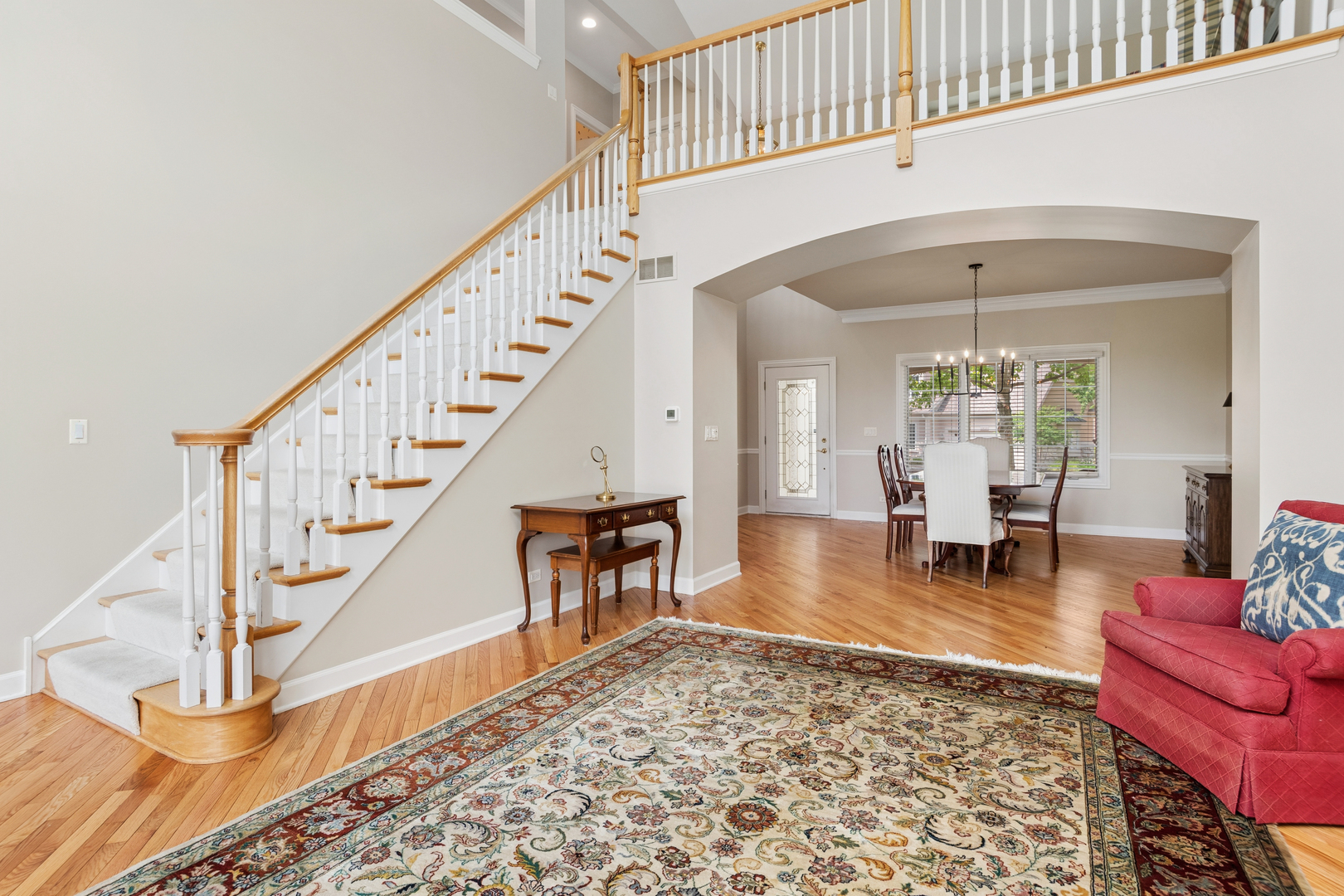 2419 Woodglen Drive Property Photo 6