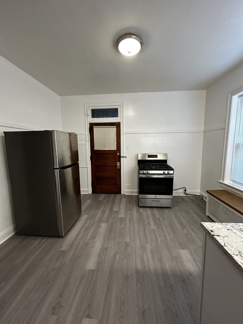 1740 W Garfield Boulevard 1 Property Photo 13