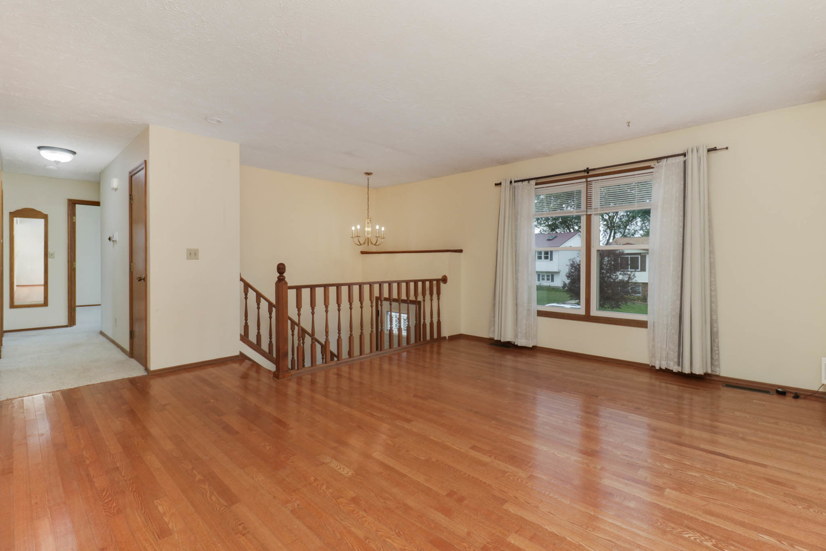 4 Moonstone Court Property Photo 5