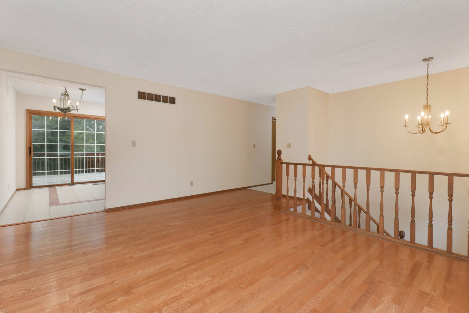 4 Moonstone Court Property Photo 6