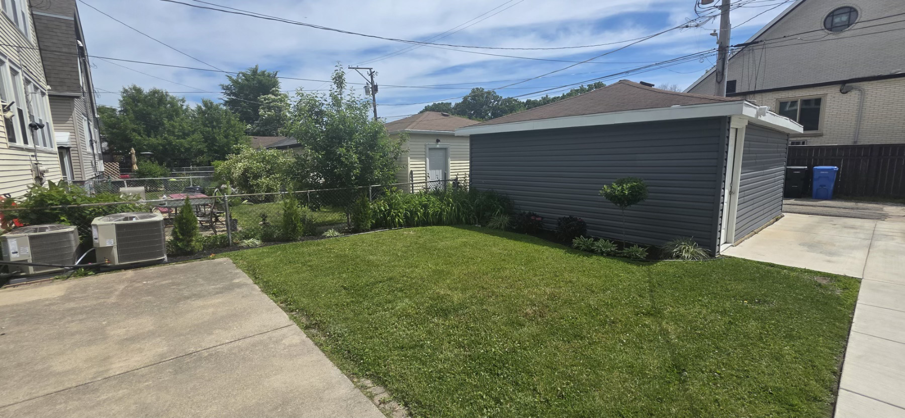 5605 N Keystone Avenue Property Photo 3
