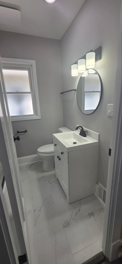 5605 N Keystone Avenue Property Photo 5