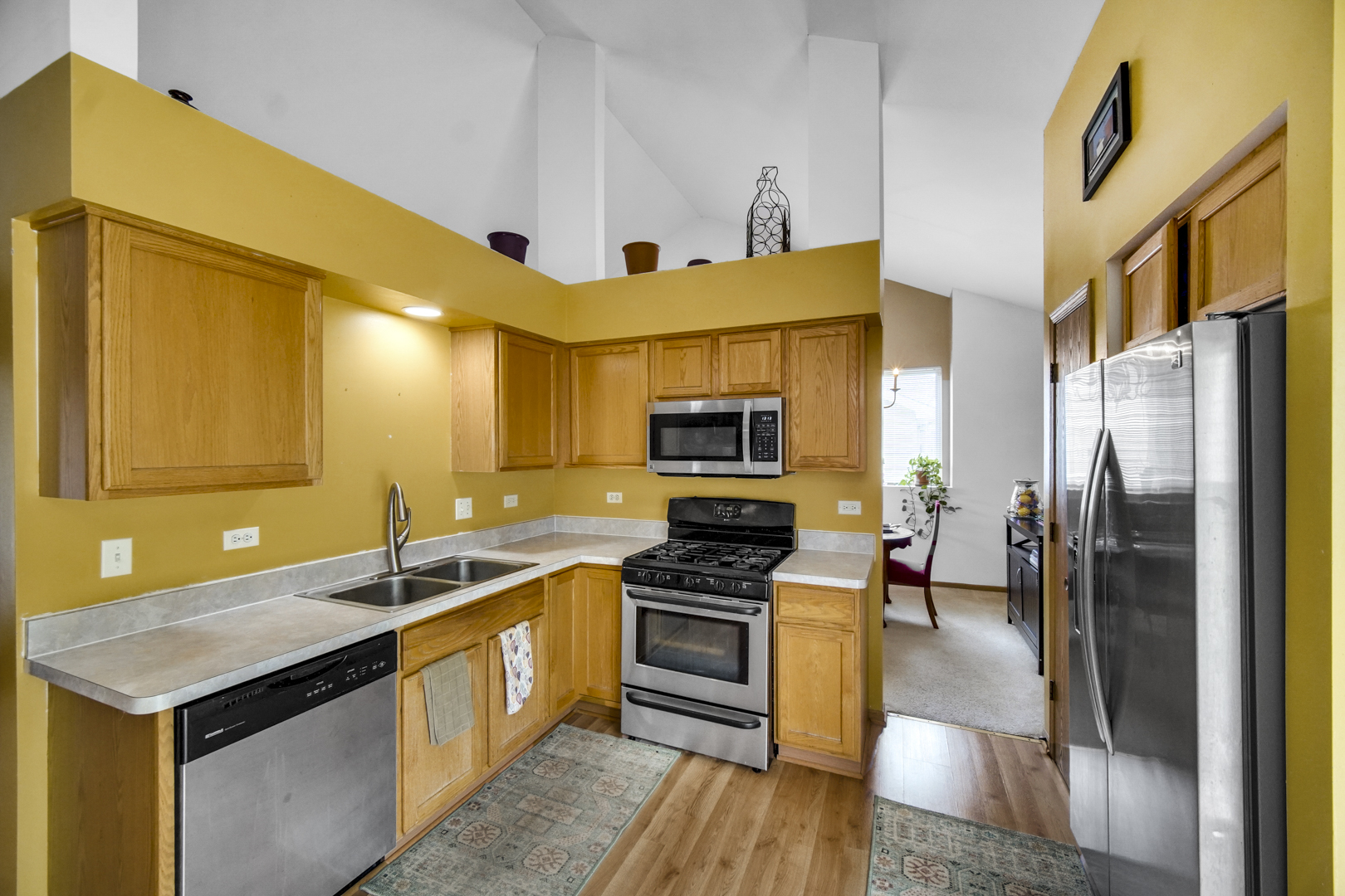 22897 Eastwind Drive Property Photo 10
