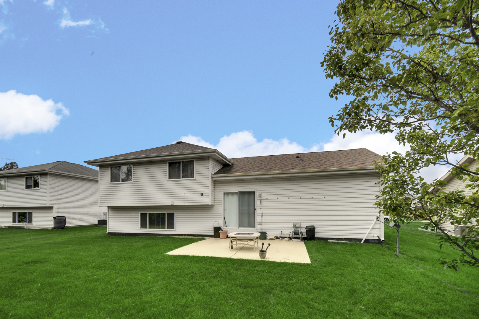 22897 Eastwind Drive Property Photo 29