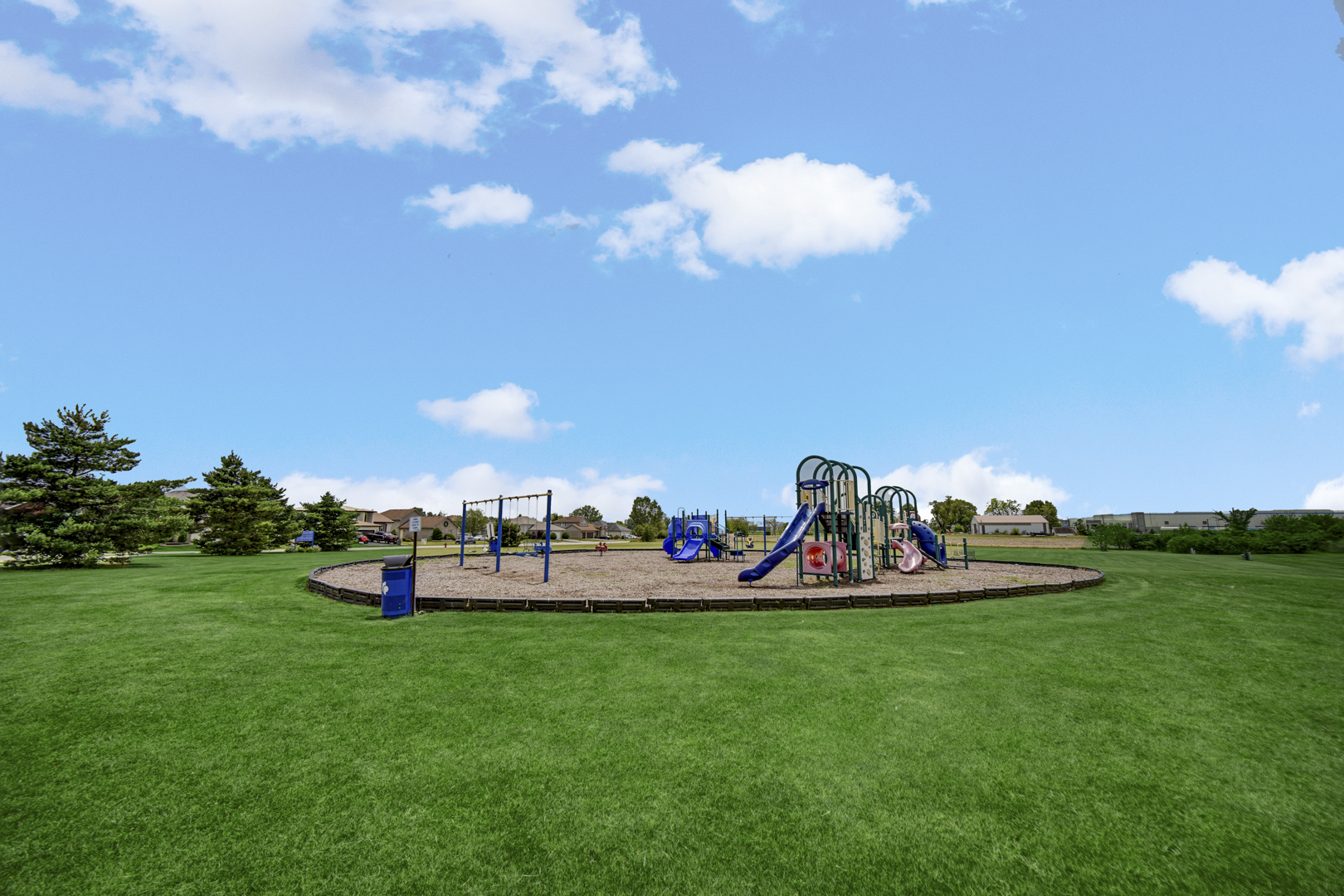 22897 Eastwind Drive Property Photo 35