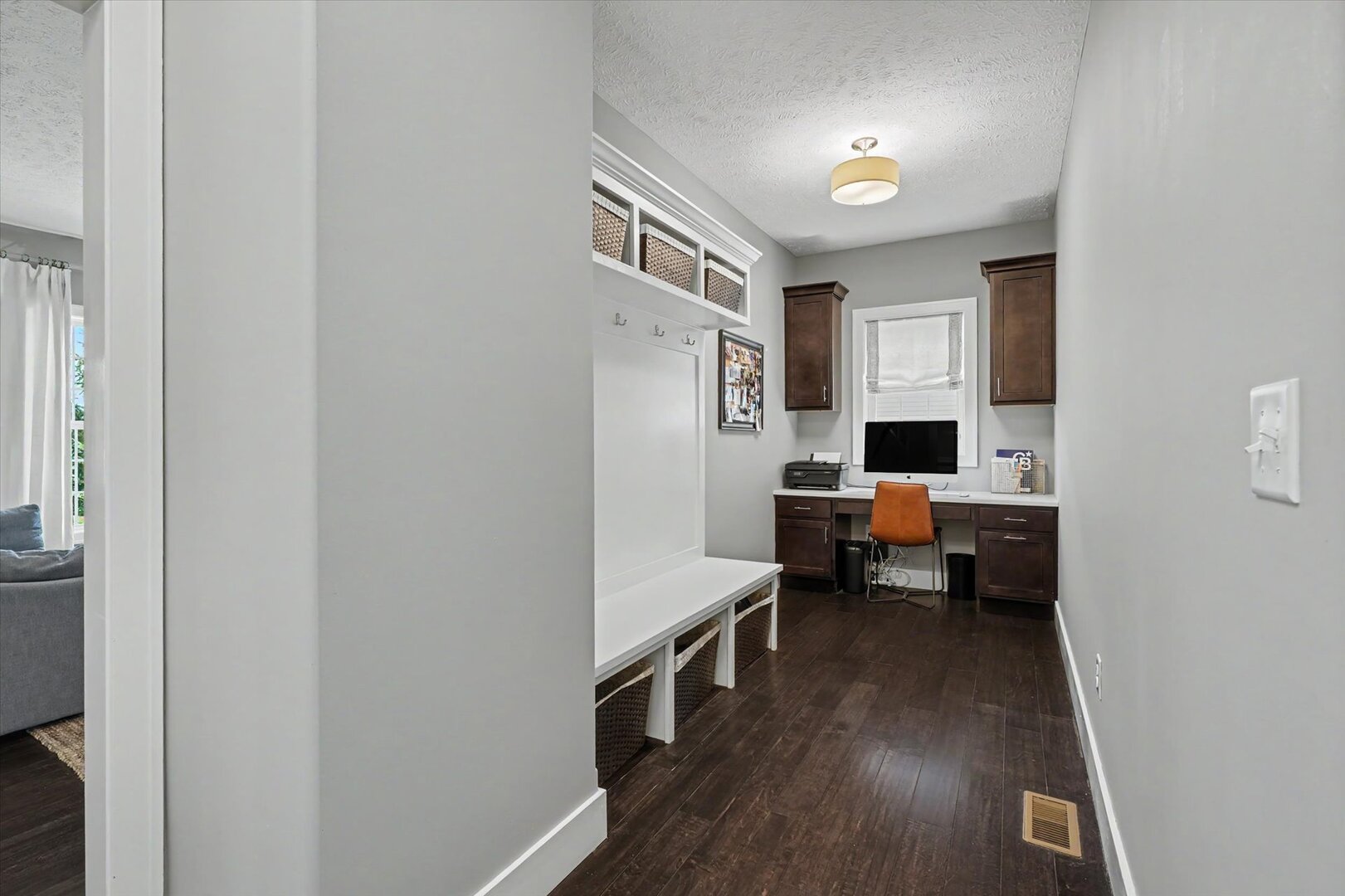 5004 Emmas Way Property Photo 16