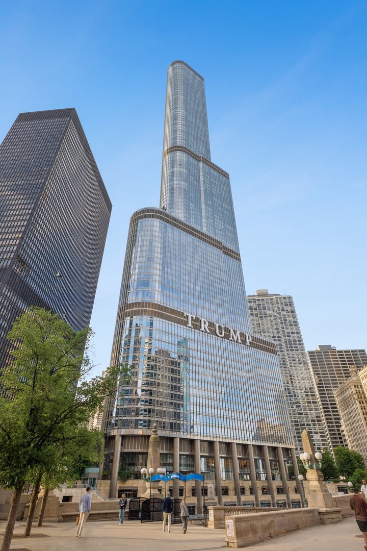 401 N Wabash Avenue 2138 Property Photo 1