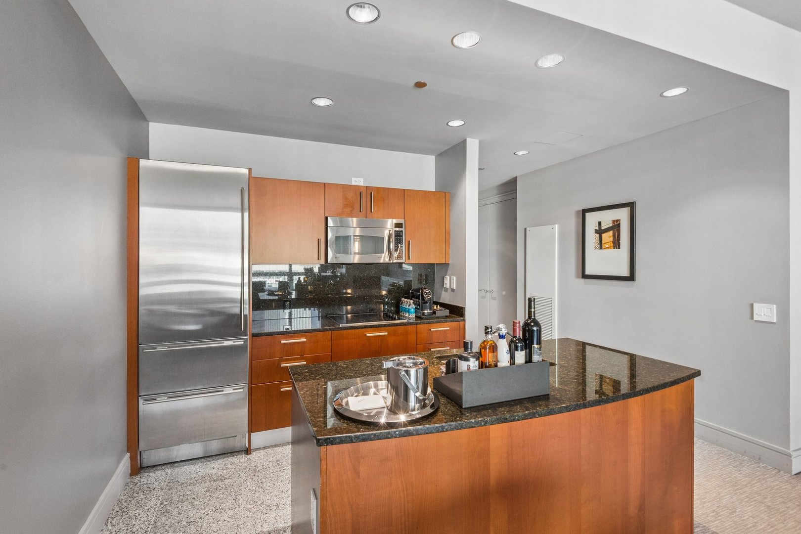 401 N Wabash Avenue 2138 Property Photo 9
