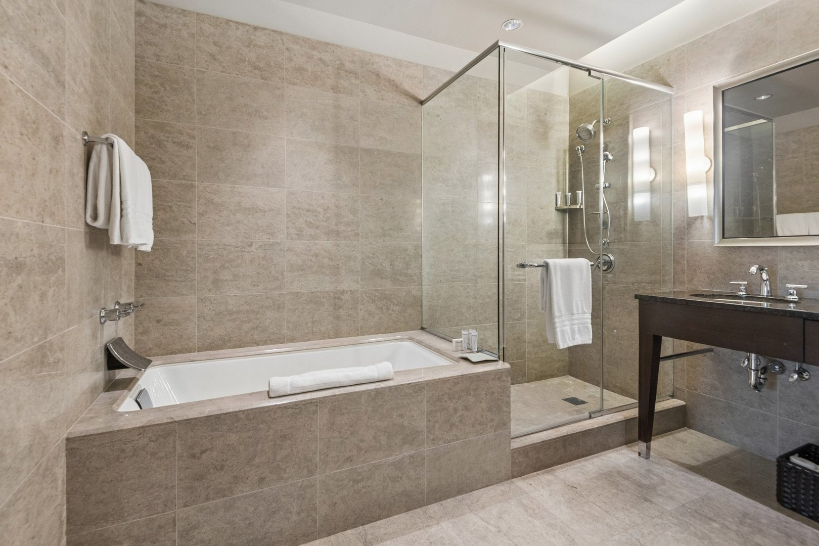 401 N Wabash Avenue 2138 Property Photo 20