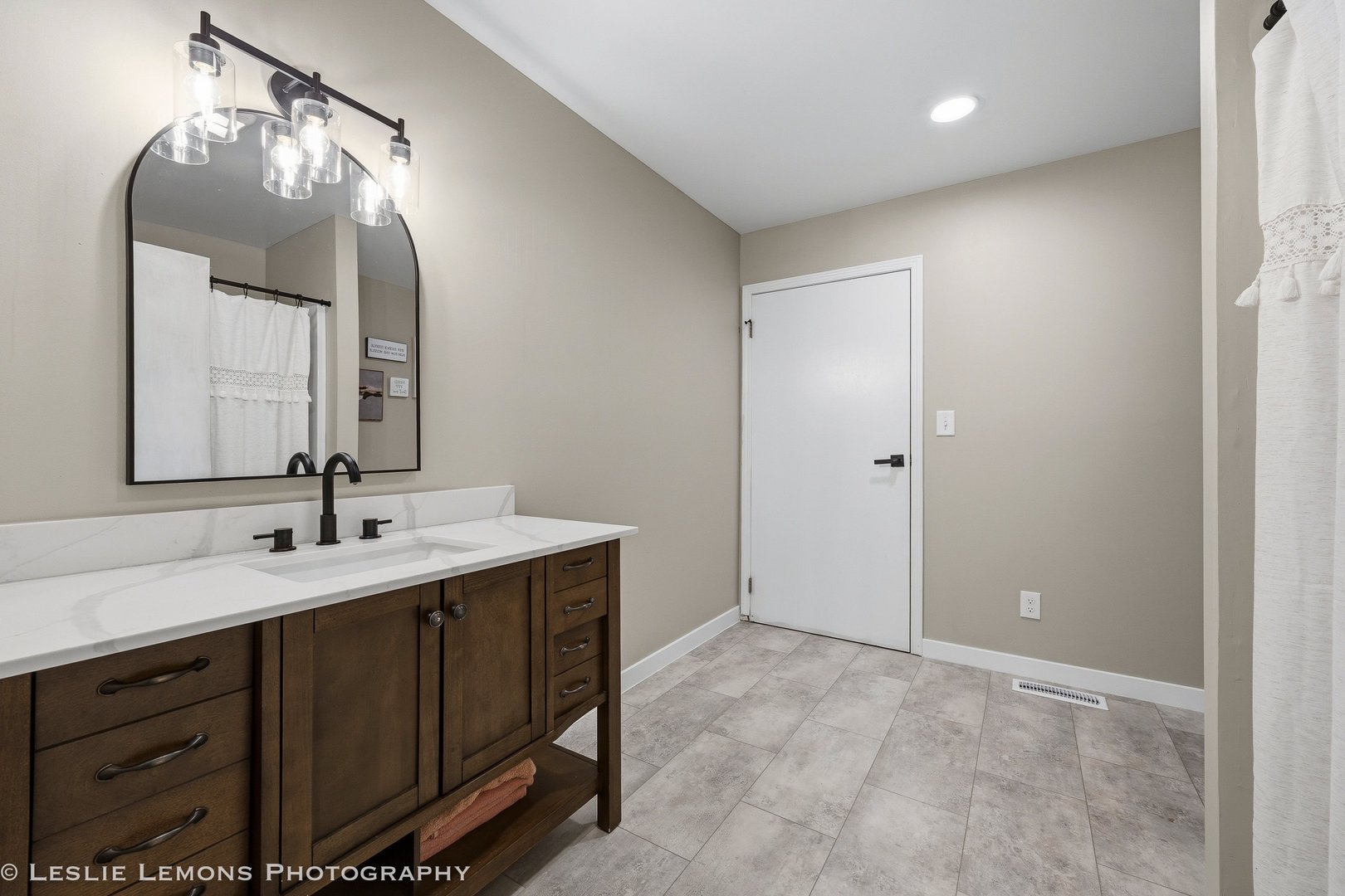 8705 E Pine Bluff Road Property Photo 20