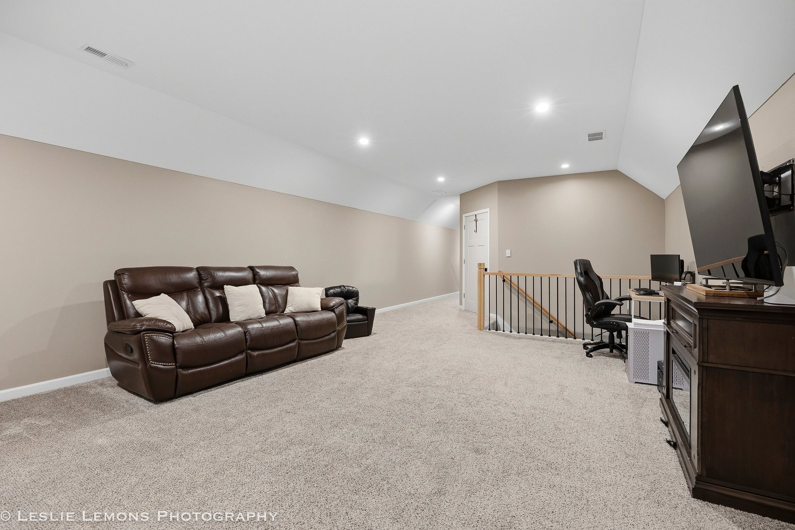 8705 E Pine Bluff Road Property Photo 24