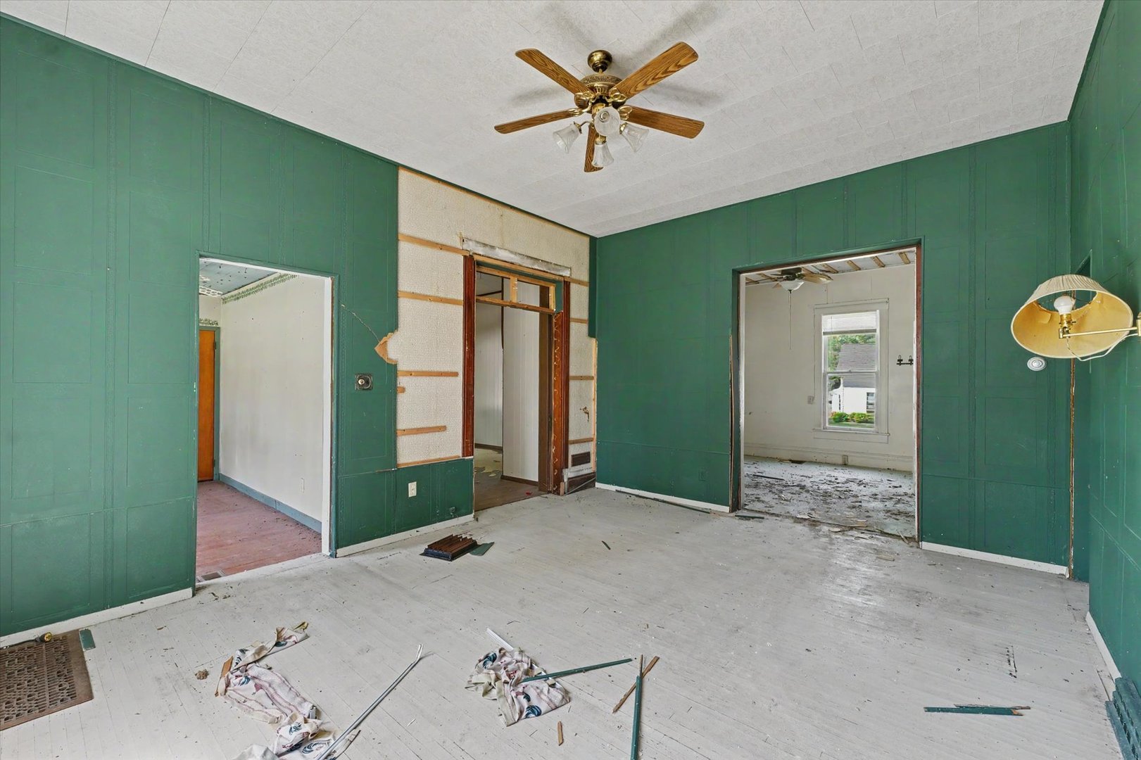 307 S Lincoln Street Property Photo 7