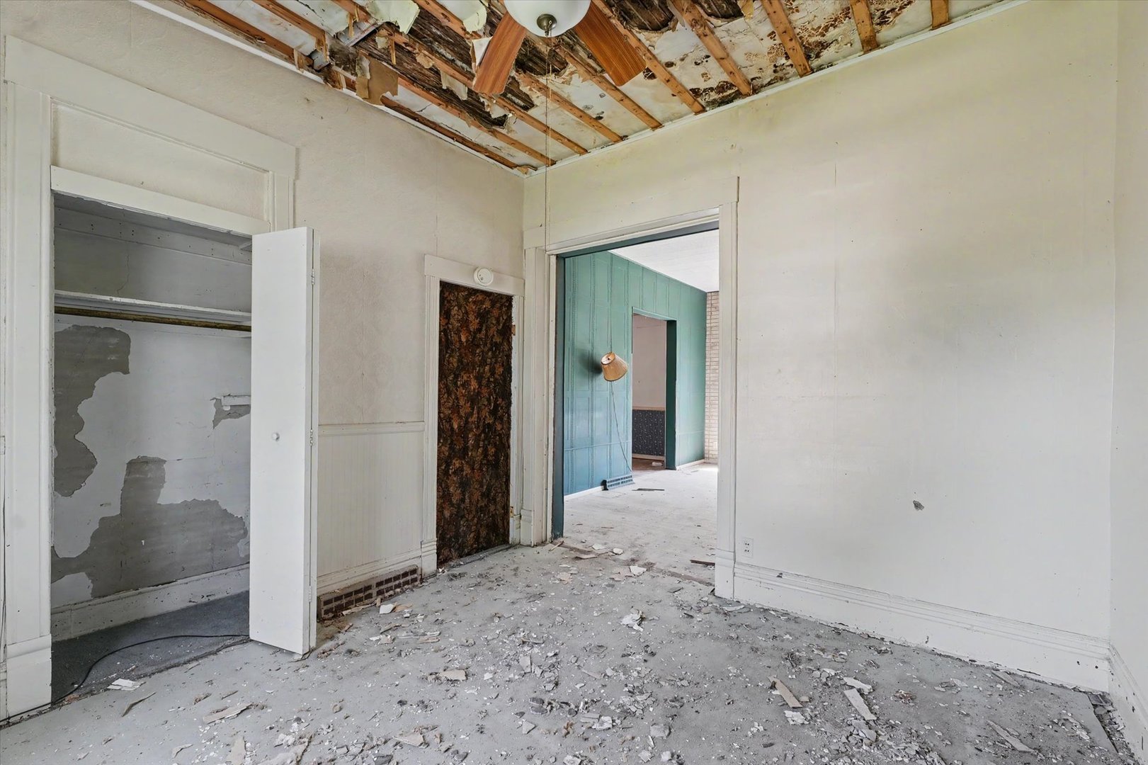 307 S Lincoln Street Property Photo 14