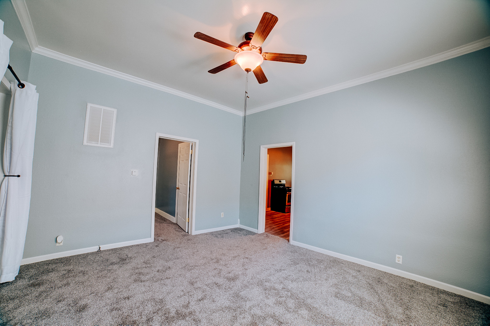 424 N 2nd Street Property Photo 8