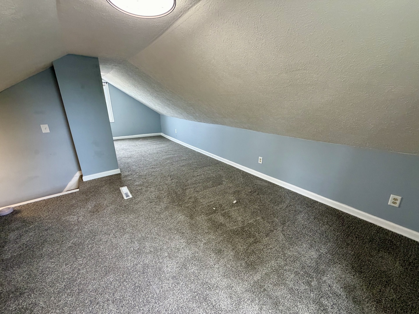 611 N Chestnut Street Property Photo 15