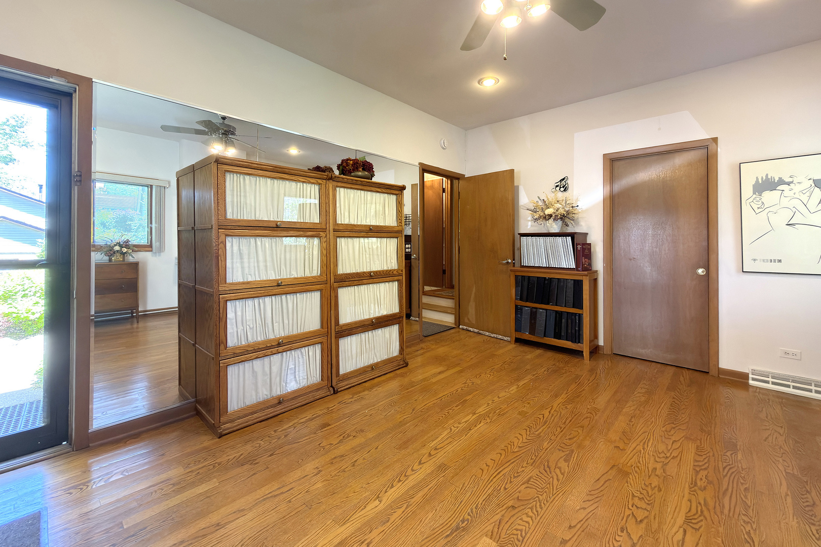 34841 N Leonard Avenue Property Photo 13