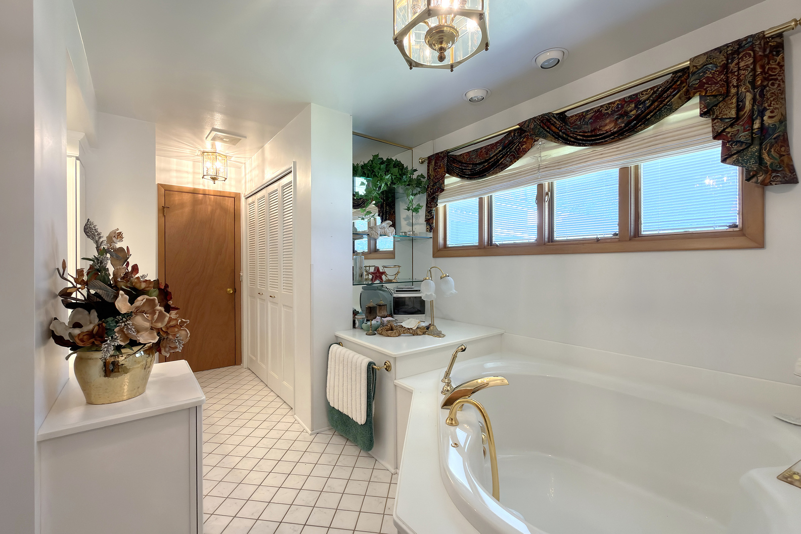 34841 N Leonard Avenue Property Photo 21