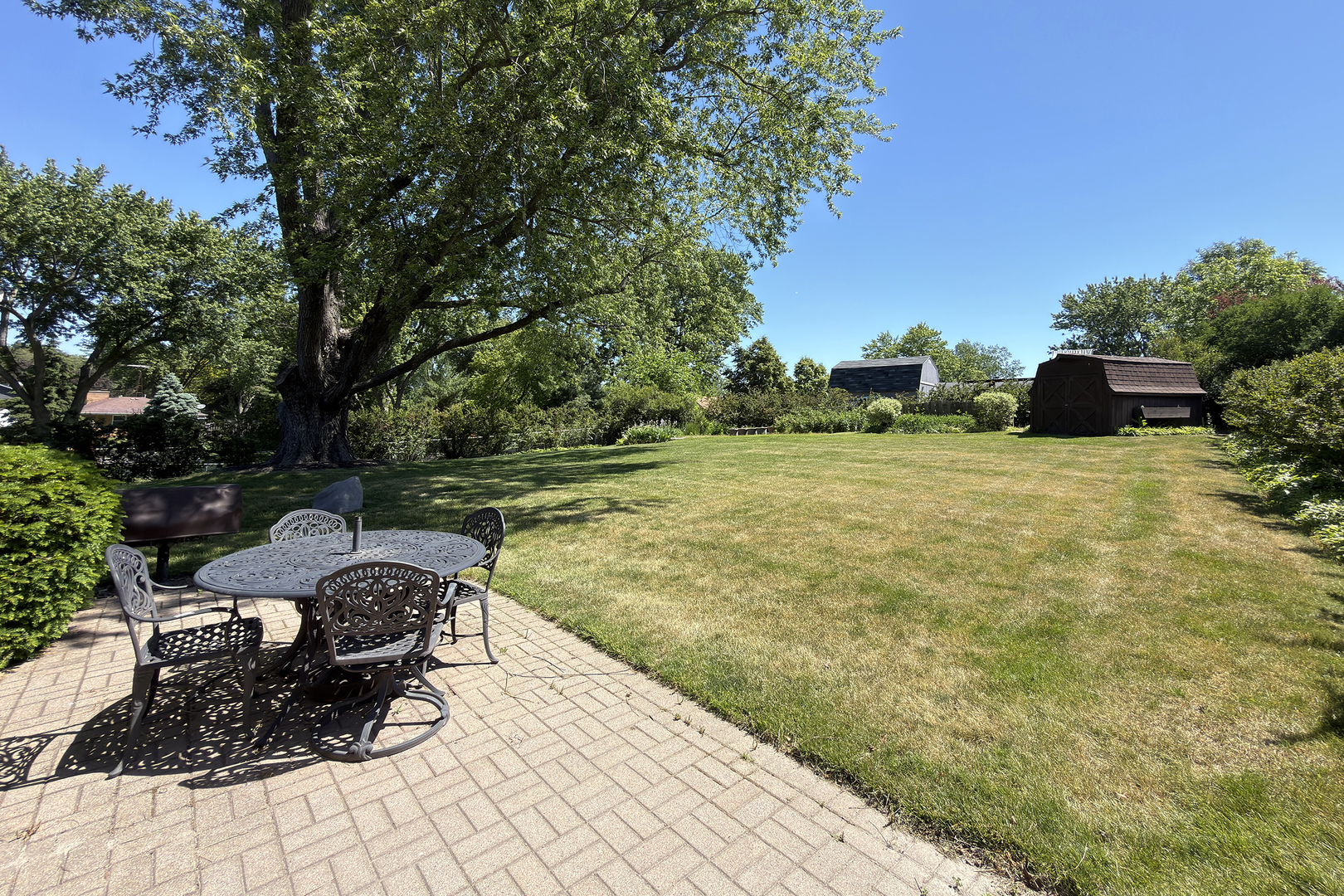 34841 N Leonard Avenue Property Photo 37