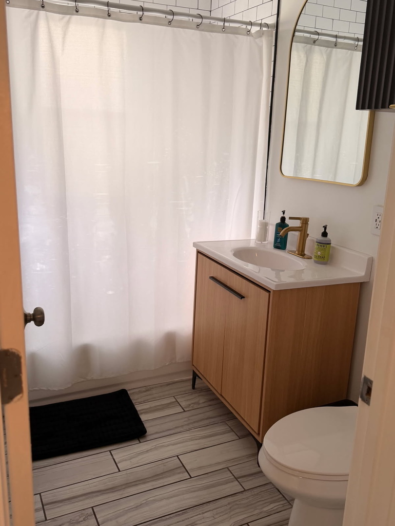 12667382 Property Photo 14