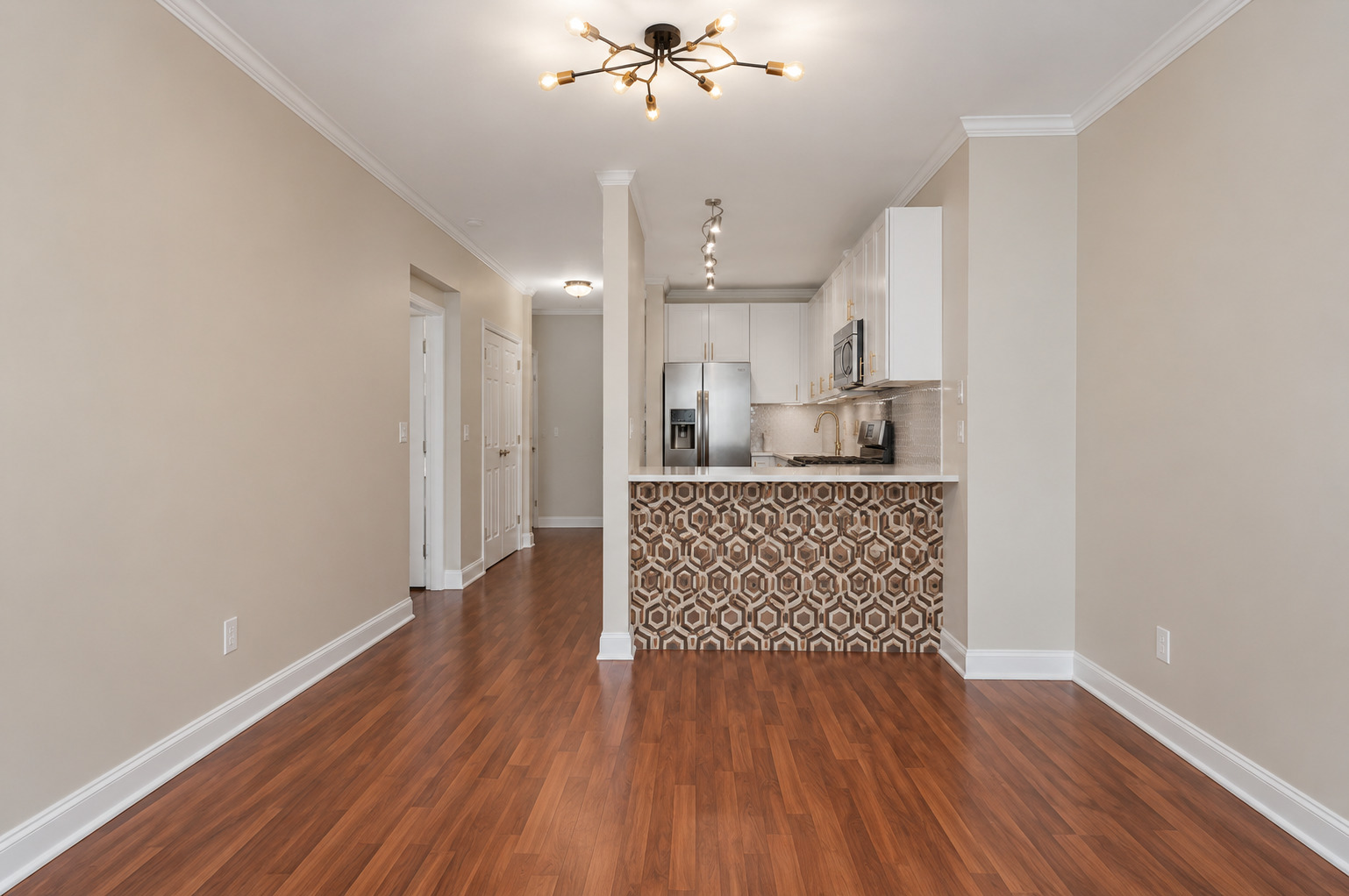 5 E 14th Place 1102 Property Photo 5