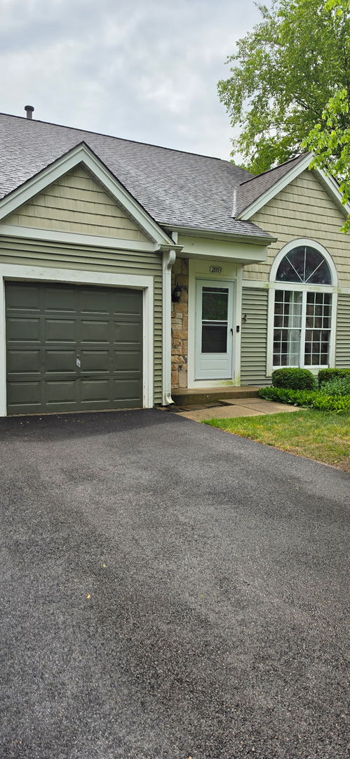 2053 Teton Parkway Property Photo 2