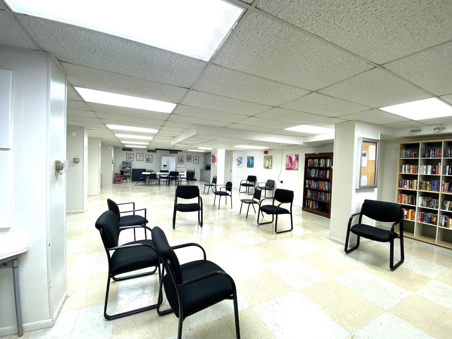 7033 N Kedzie Avenue 1414 Property Photo 23