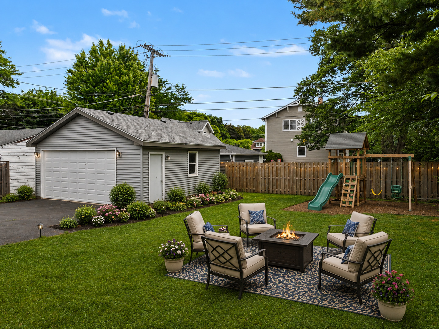 411 N Arlington Heights Road Property Photo 17