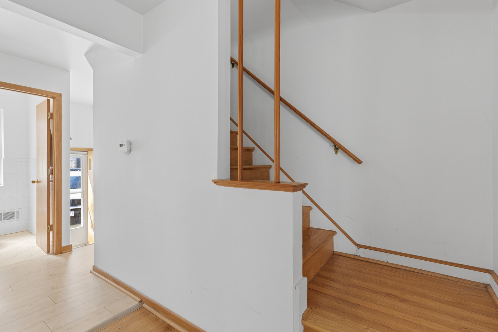 7862 W Lawrence Avenue A Property Photo 6