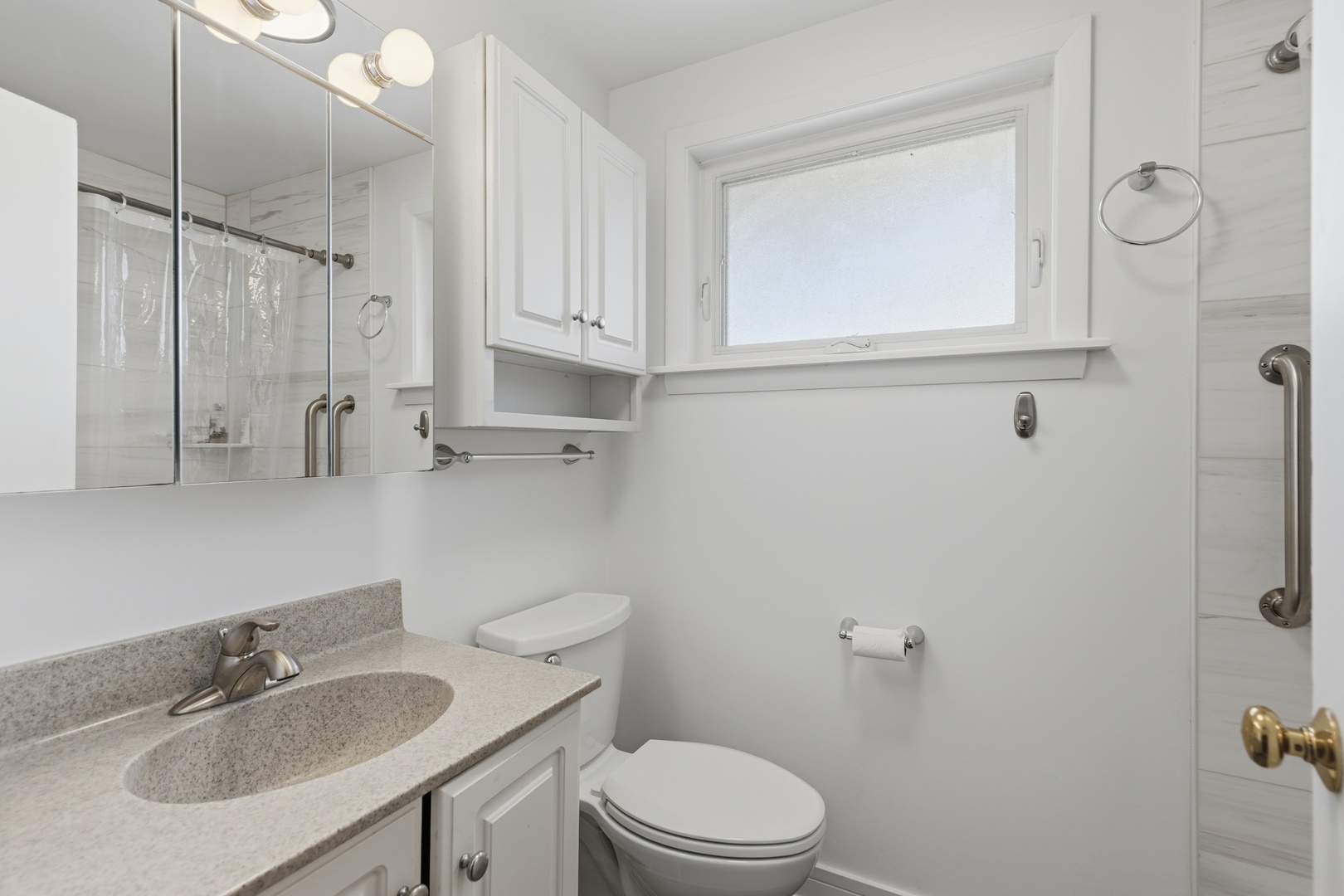 7862 W Lawrence Avenue A Property Photo 16
