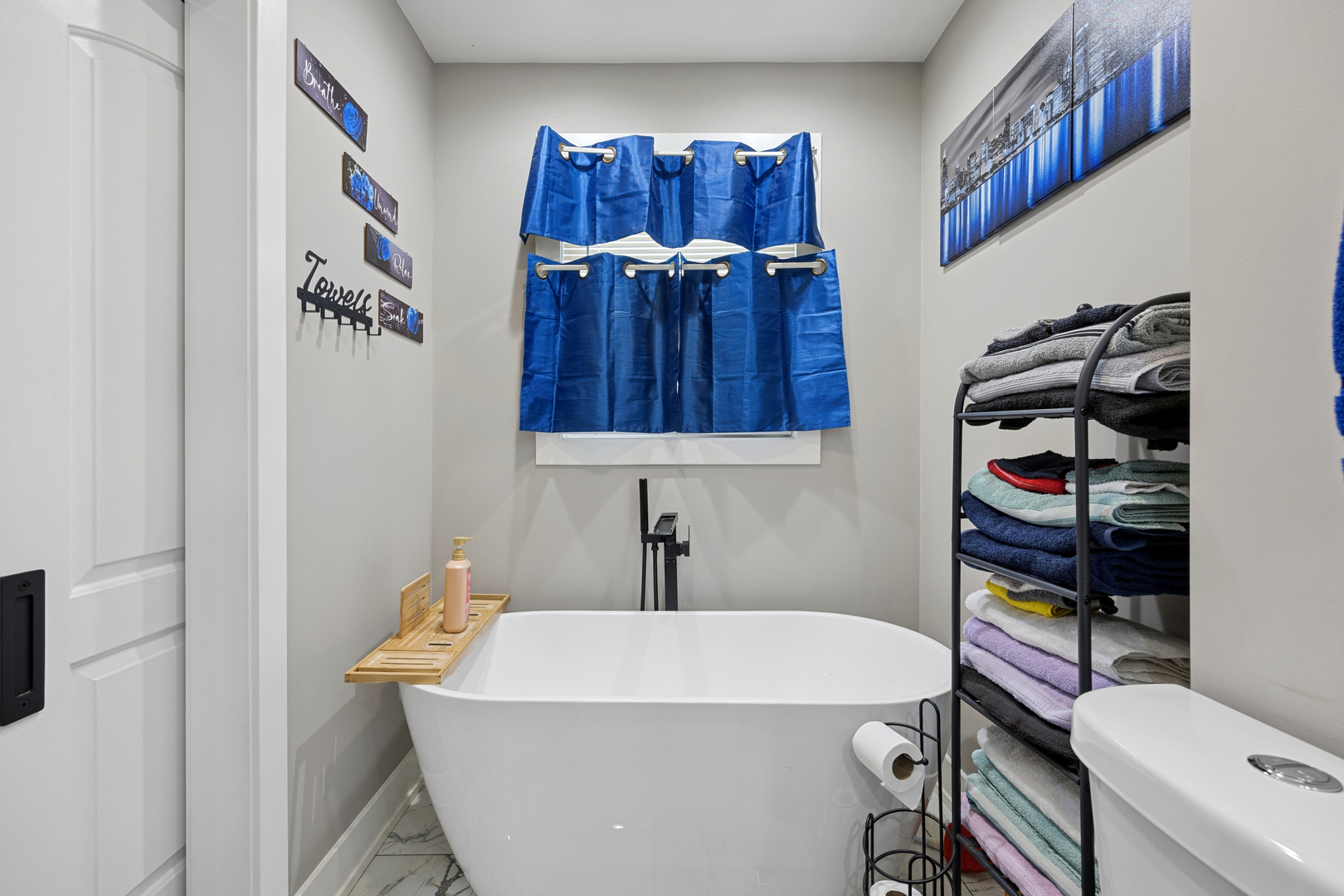 12667484 Property Photo 17