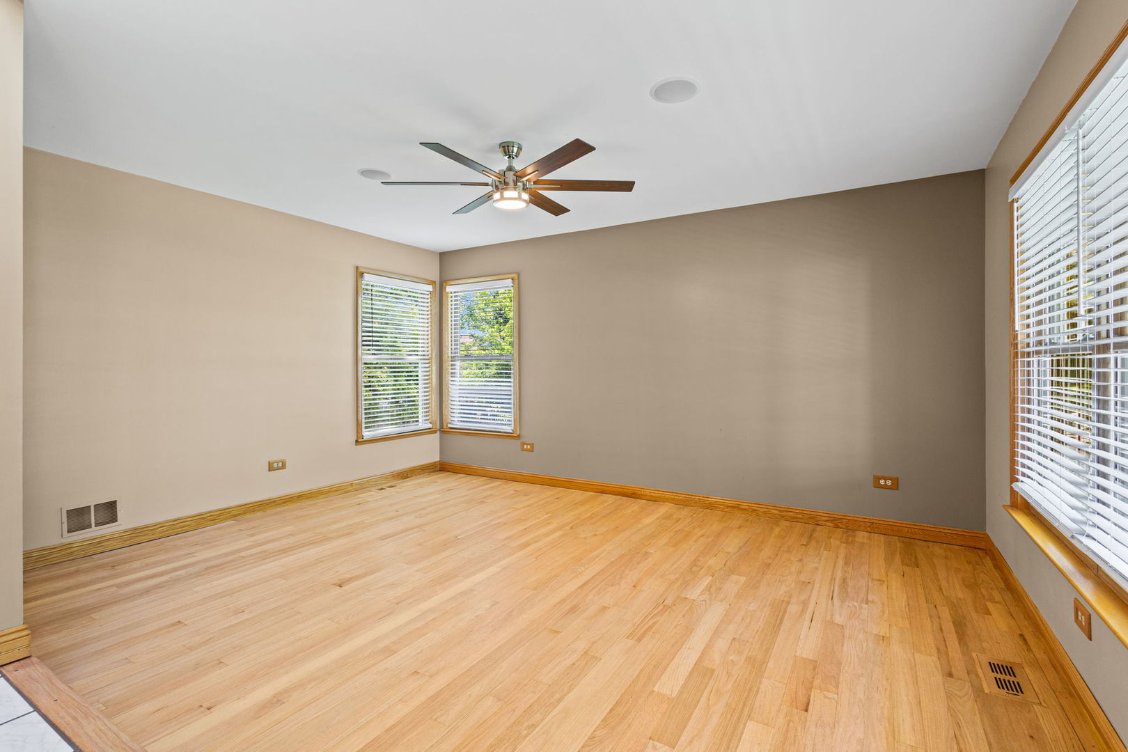 129 Knobb Hill Lane Property Photo 7
