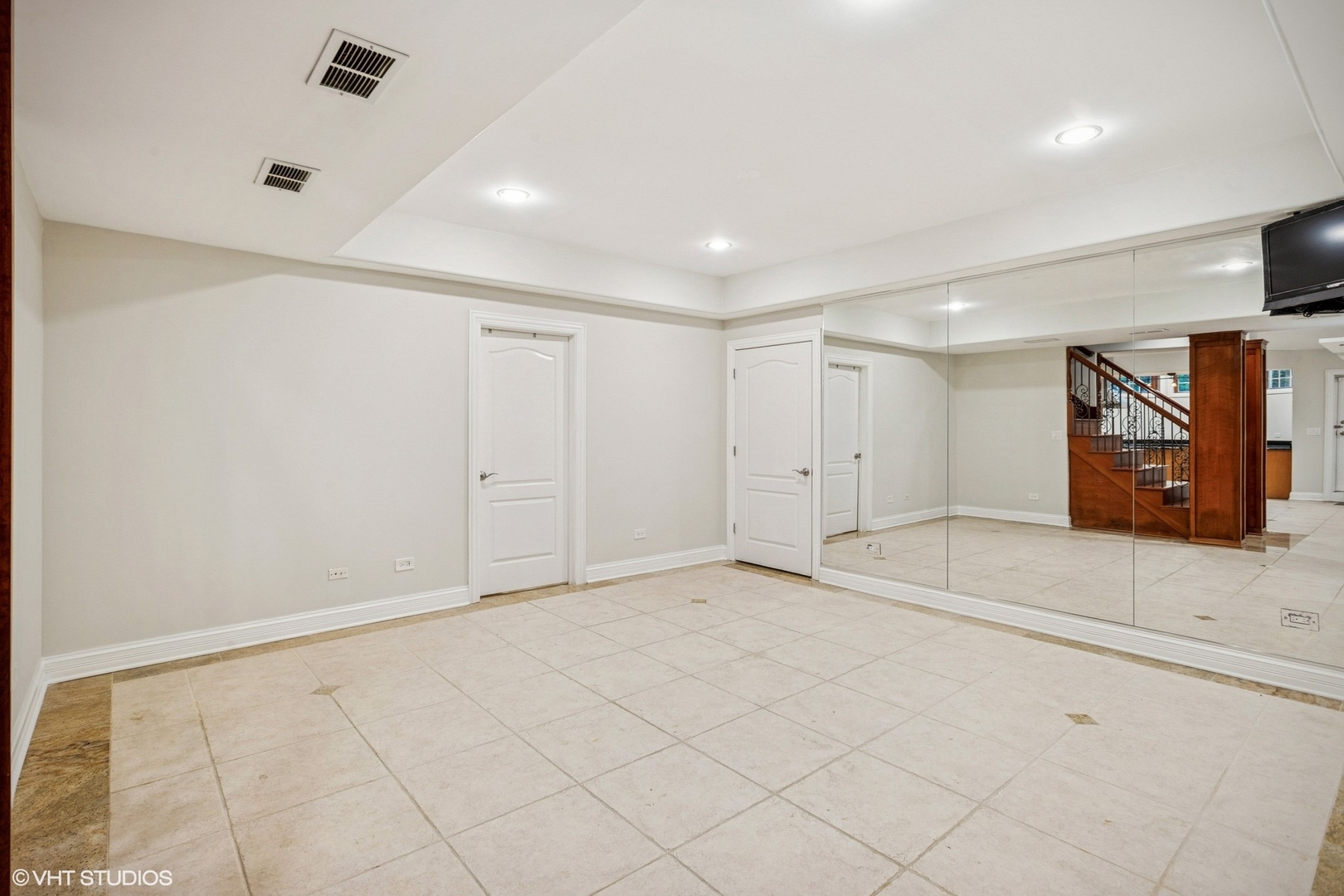 3832 W Chase Avenue Property Photo 43