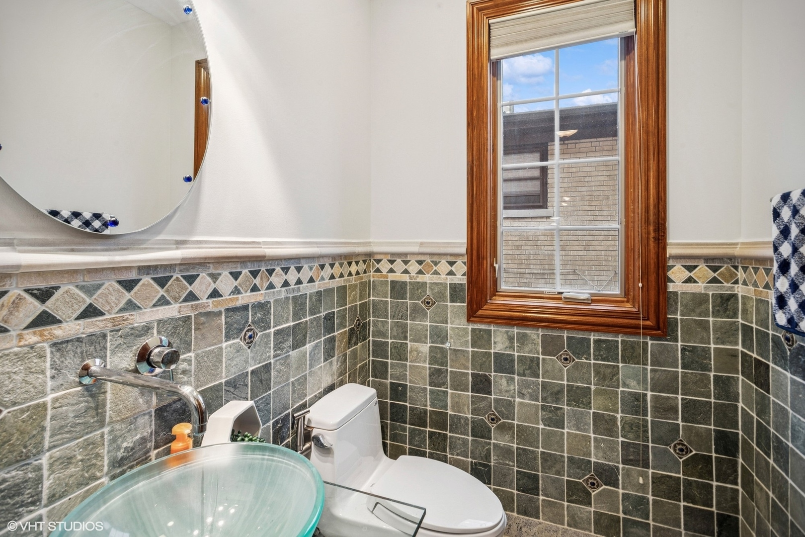 3832 W Chase Avenue Property Photo 44