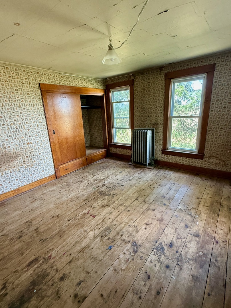 1694 N Maryland Road Property Photo 5