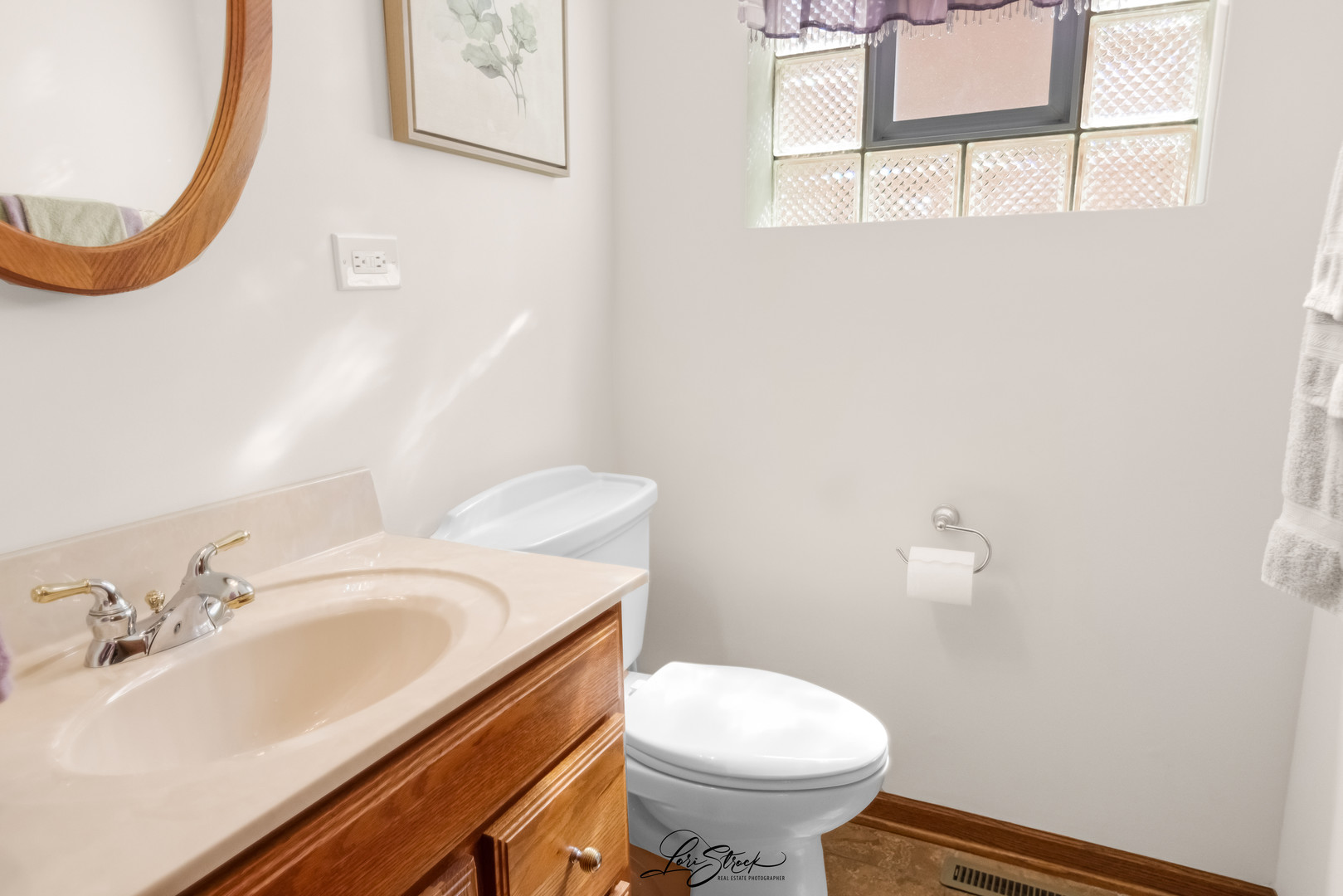 4563 N Merrimac Avenue Property Photo 18