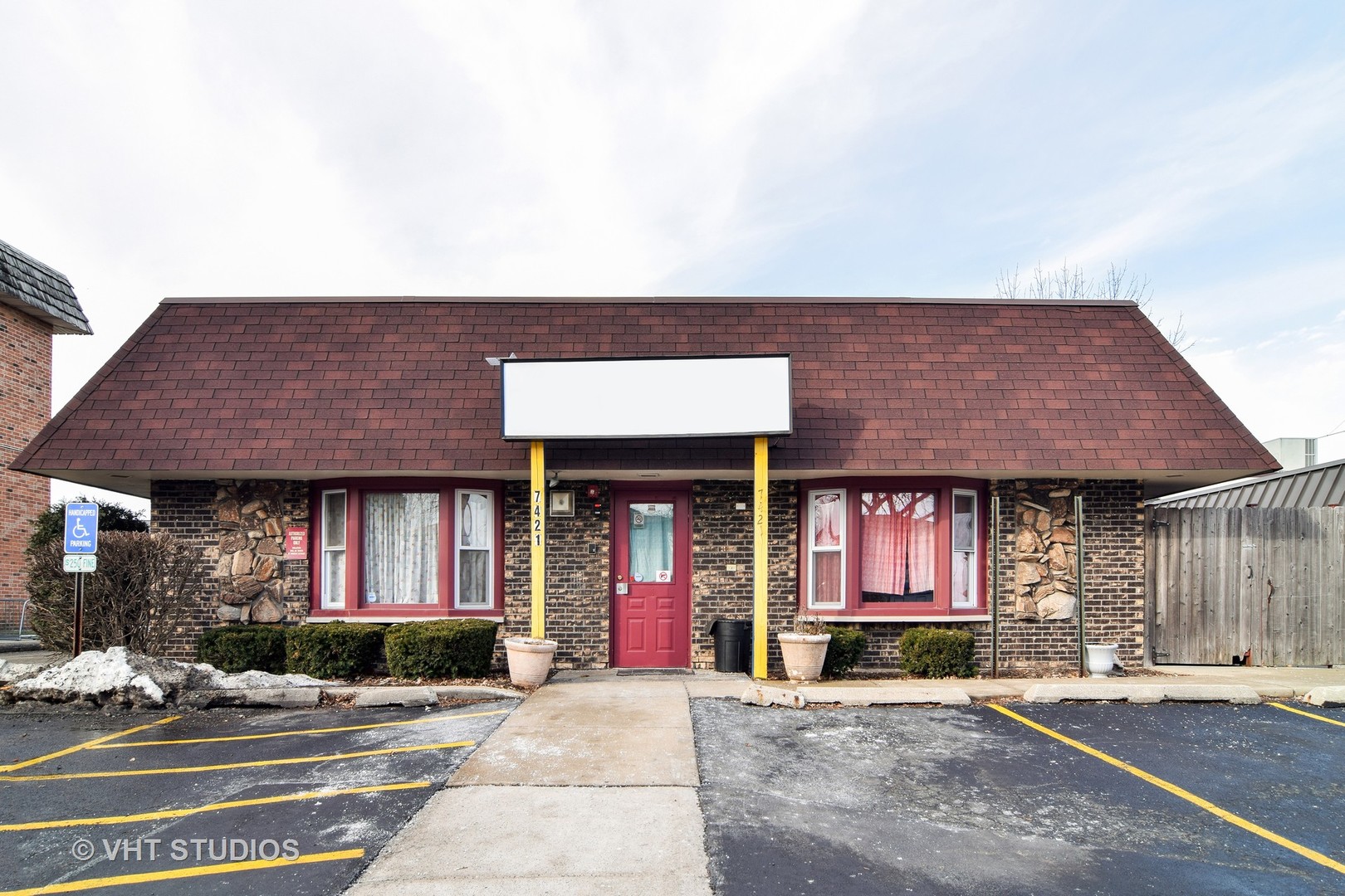 7421 Astor Avenue Property Photo 1