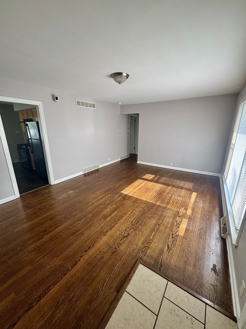 461 Clyde Avenue Property Photo 2