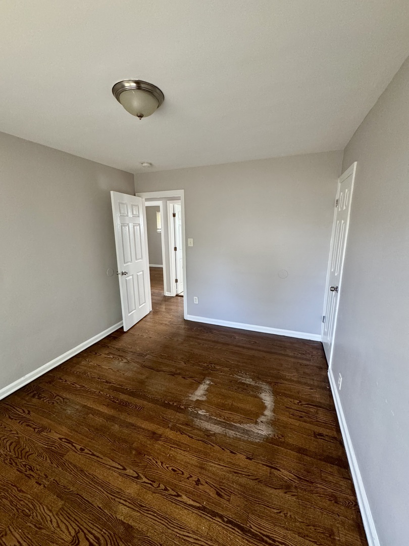 461 Clyde Avenue Property Photo 8
