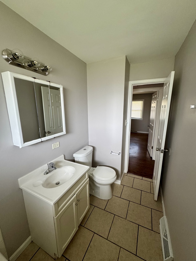 461 Clyde Avenue Property Photo 14