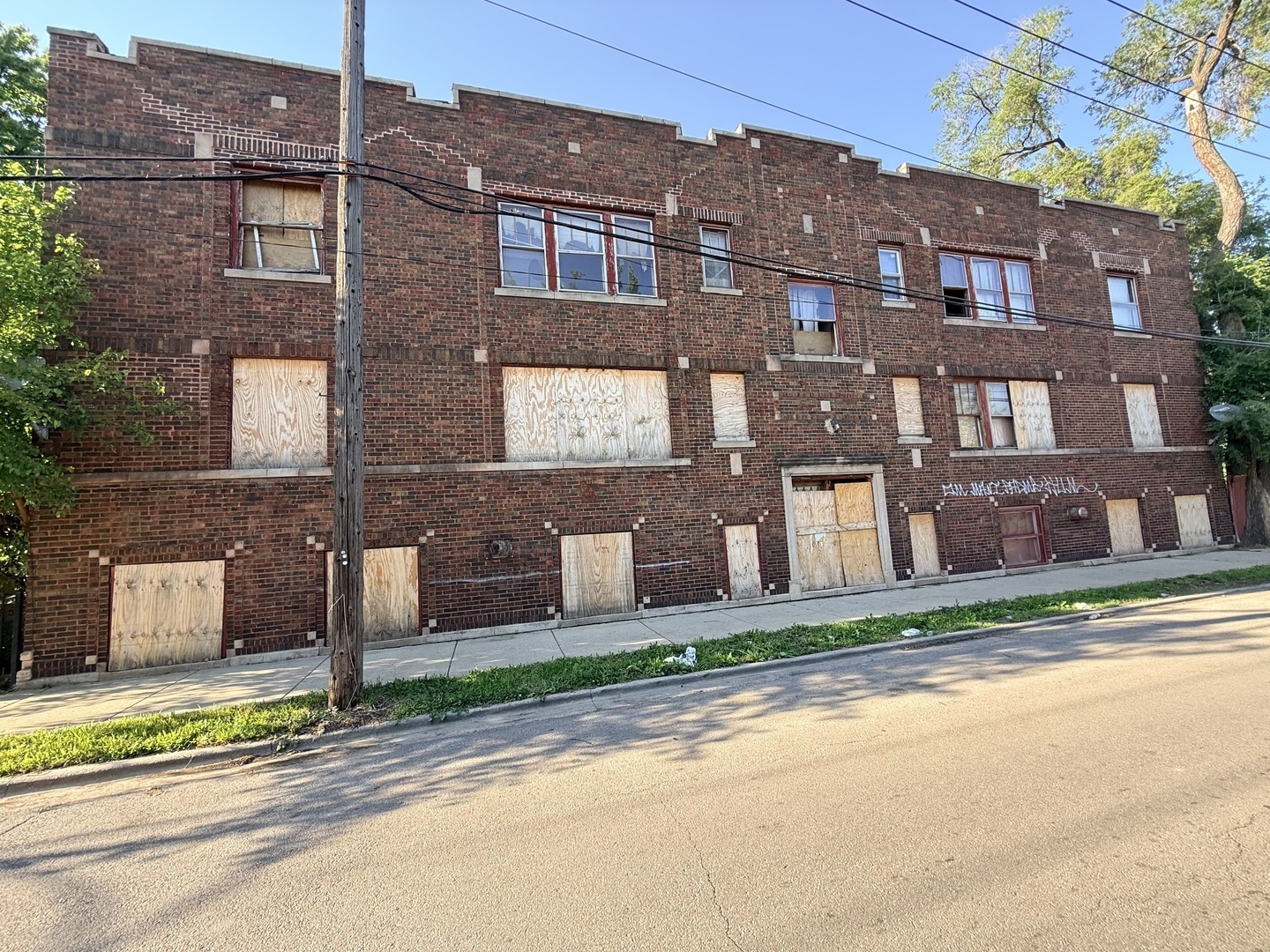 12667668 Property Photo 1
