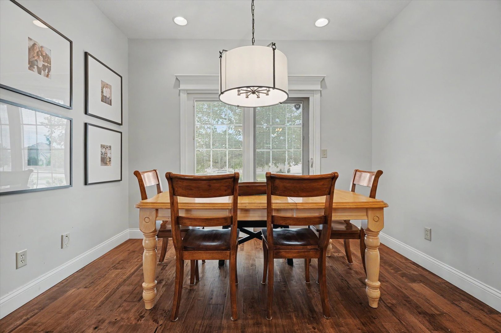 1301 English Oak Drive Property Photo 16