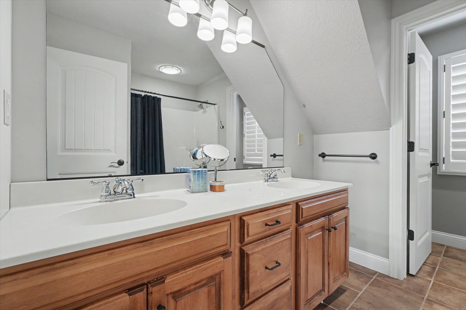 1301 English Oak Drive Property Photo 27