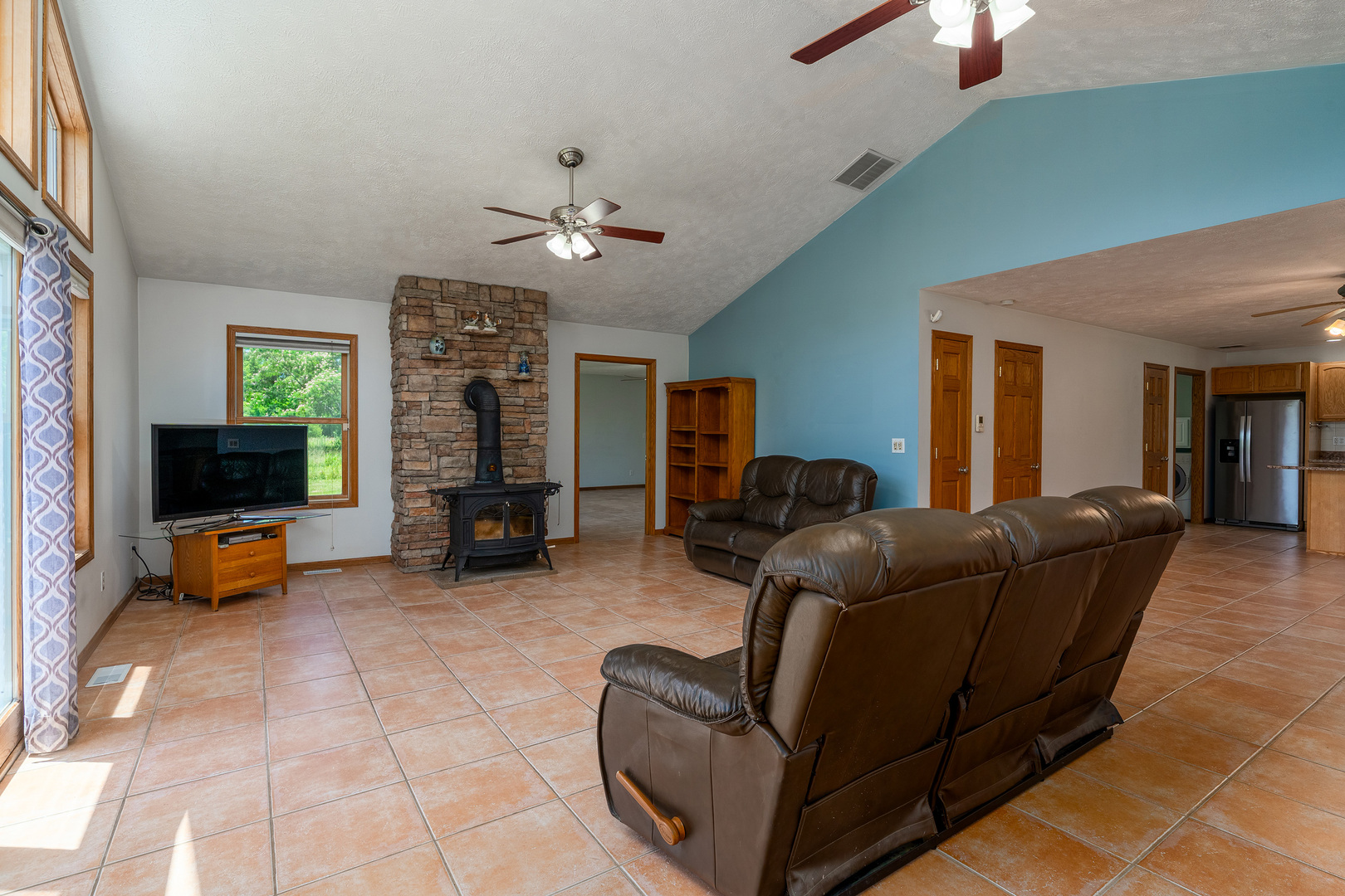 450 Clark School Road Property Photo 7