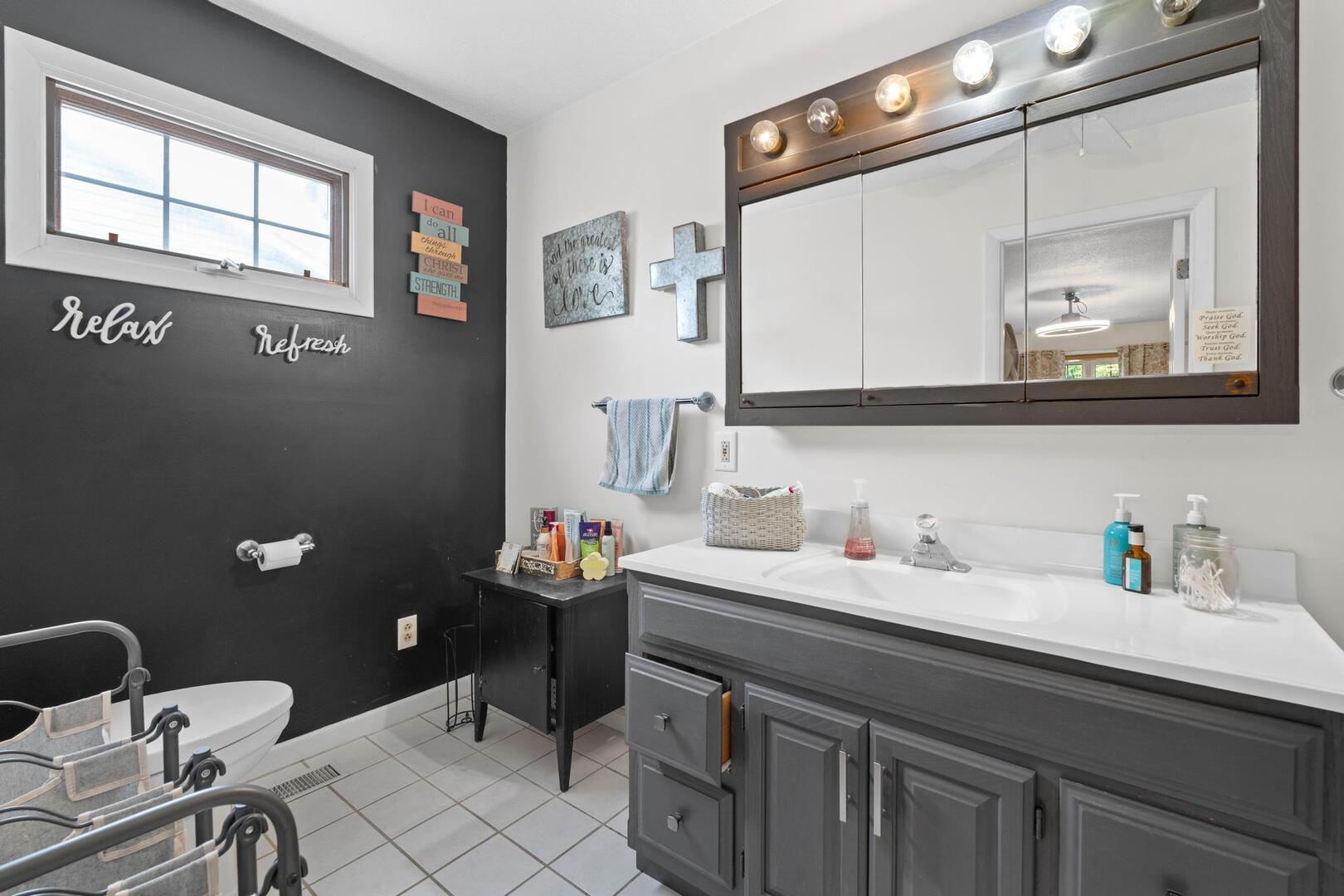 385 Princeton Avenue Property Photo 7