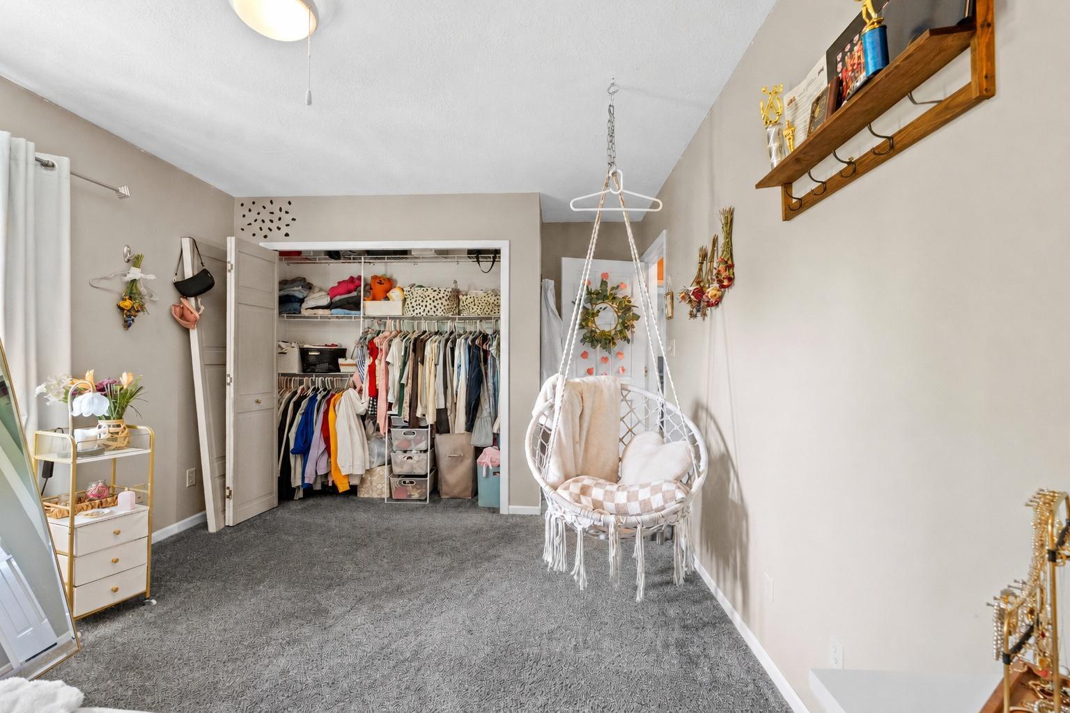 385 Princeton Avenue Property Photo 18