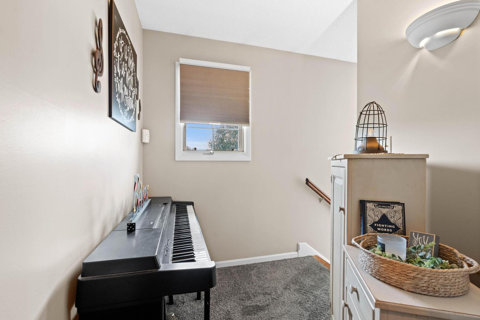 385 Princeton Avenue Property Photo 24