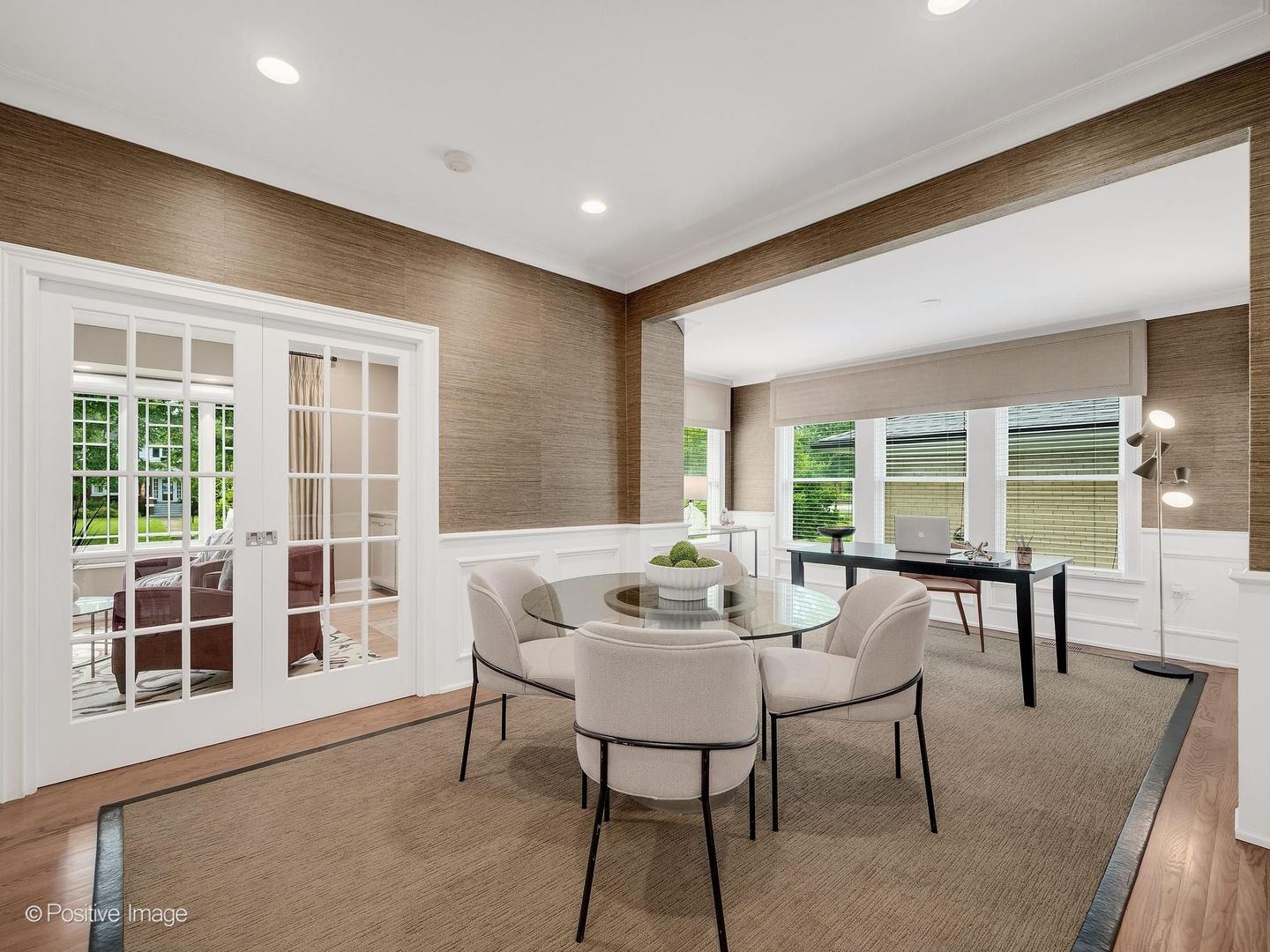 337 S Park Avenue Property Photo 8