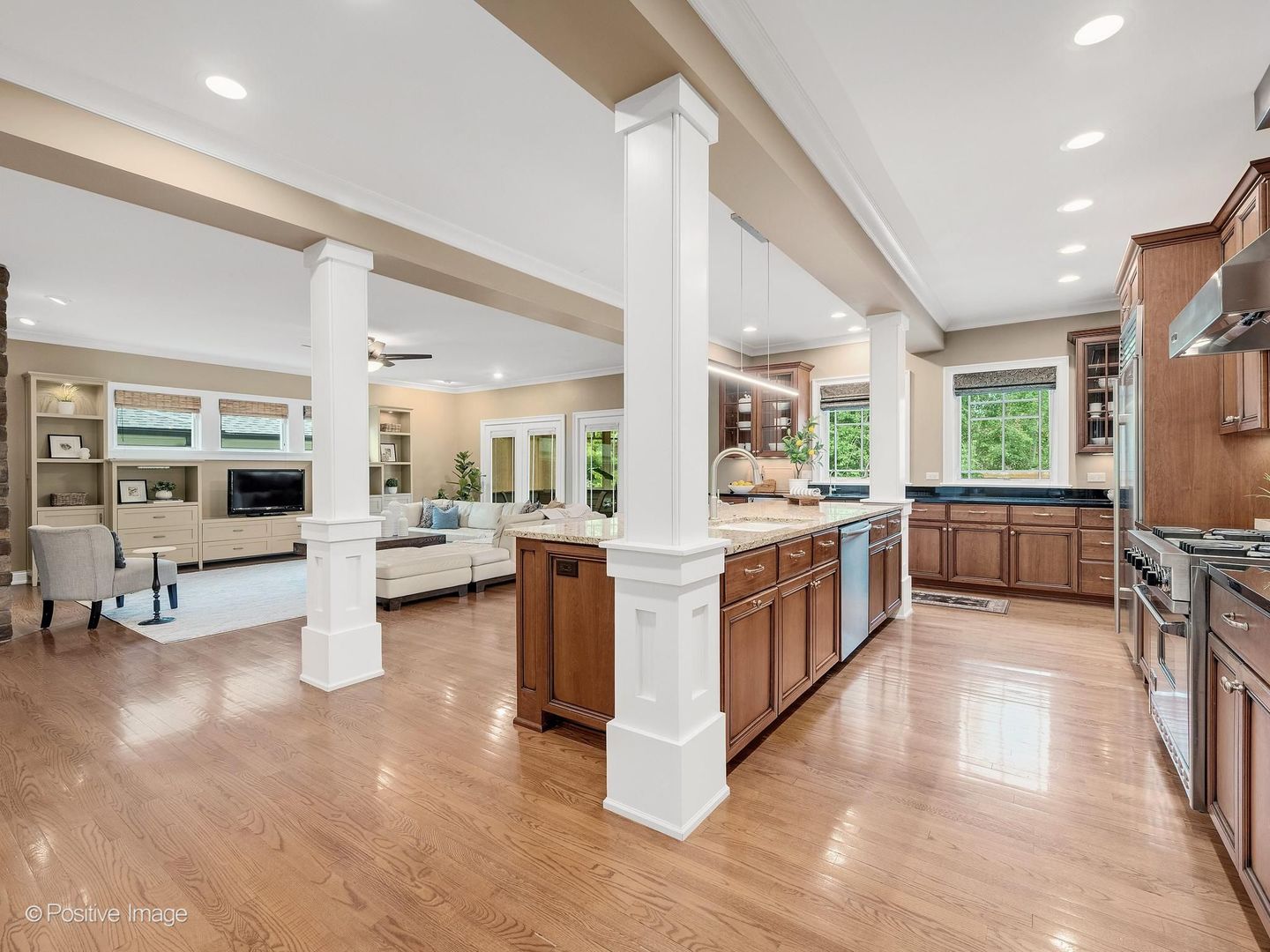337 S Park Avenue Property Photo 16